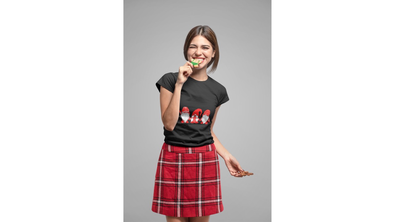 christmas-t-shirt-mockup-of-smiling-woman-in-studio-23880-3-1_16x9