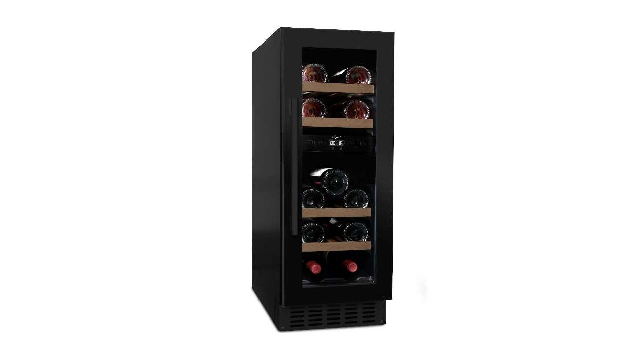 Ugradbeni hladnjak za vino mQuvée WineCave WCD30AB-700