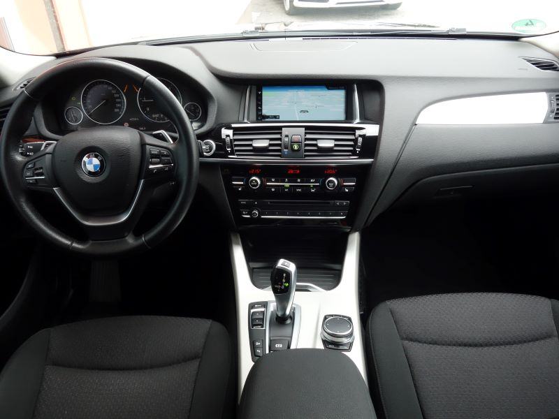 BMW X4 xDrive 20d, Automatik, 2018. godina10
